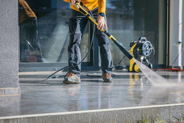 Best Restaurant Pressure Washing  in Estherville, IA